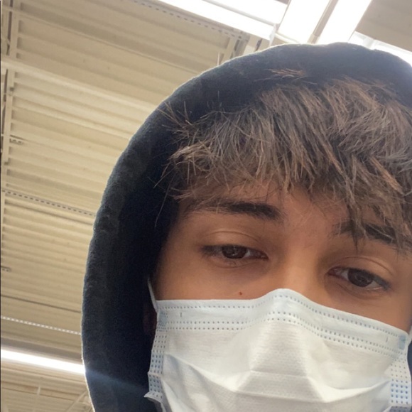 Meet your Posher, Juan - Picture 1 of 1